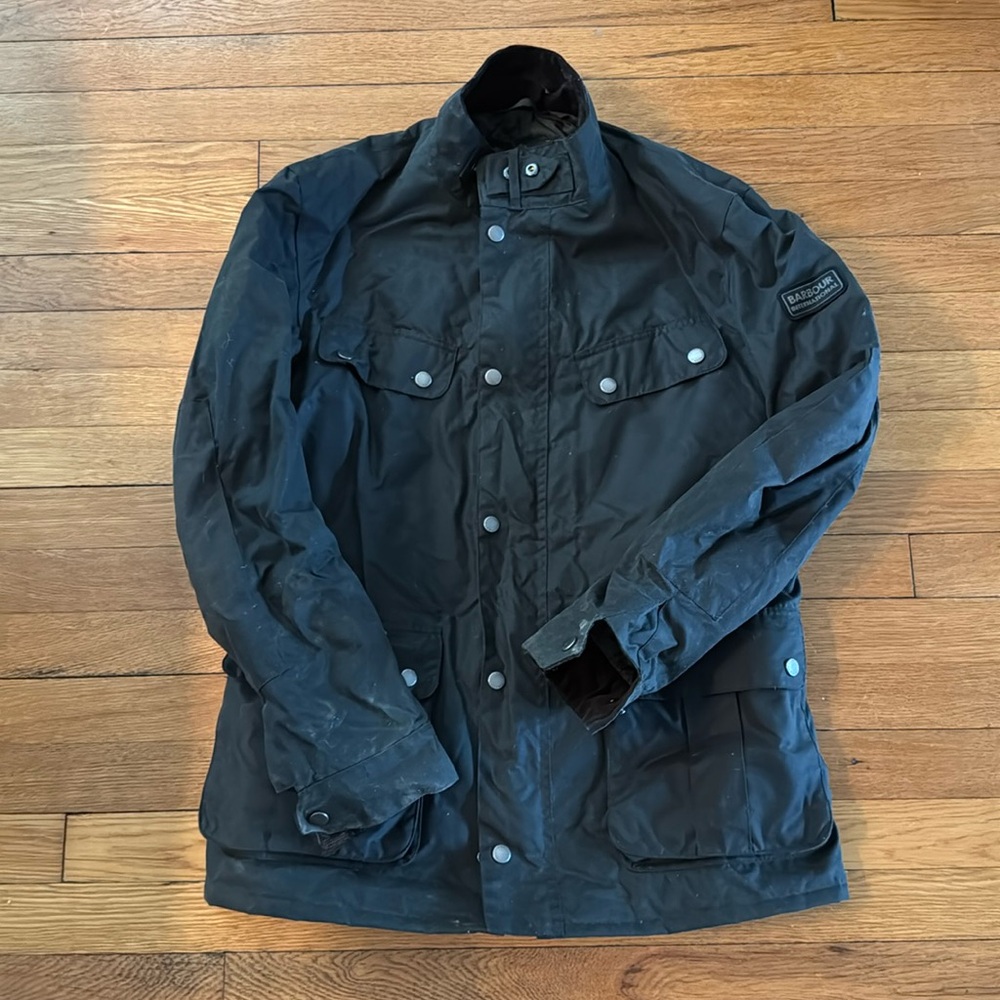 Barbour coat! Posh style, waxed. Size M